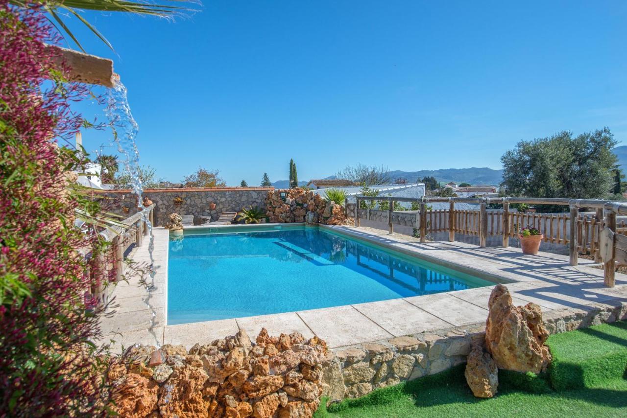 Alojamiento Rural La Pila Holiday home Ronda